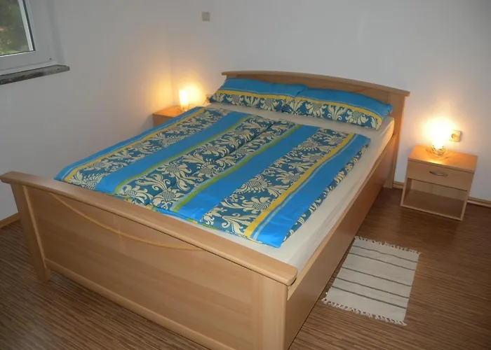 4 * Ližnjan