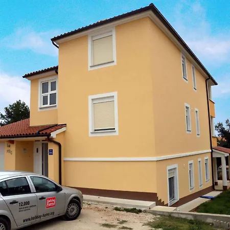 Apartman 4
